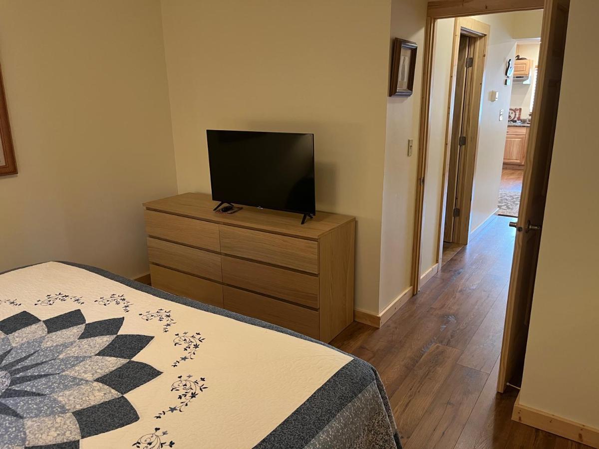Creekside Downtown Vacation Suites, Only Adults 25 Or Older Buffalo Dış mekan fotoğraf