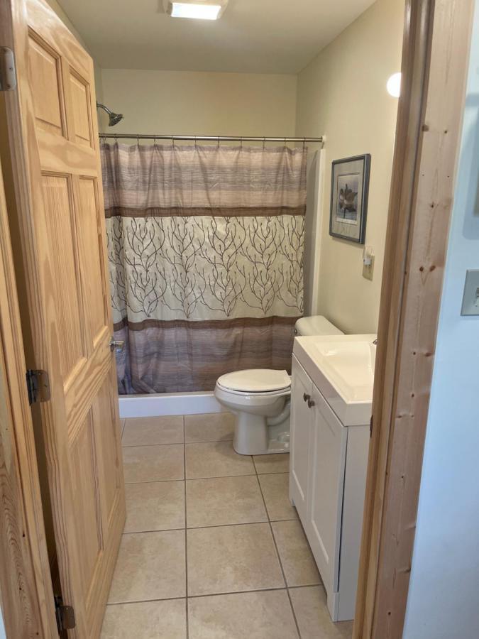Creekside Downtown Vacation Suites, Only Adults 25 Or Older Buffalo Dış mekan fotoğraf